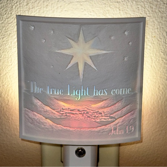 Inspirational Night Light with Star Design - Picture 2 of 2